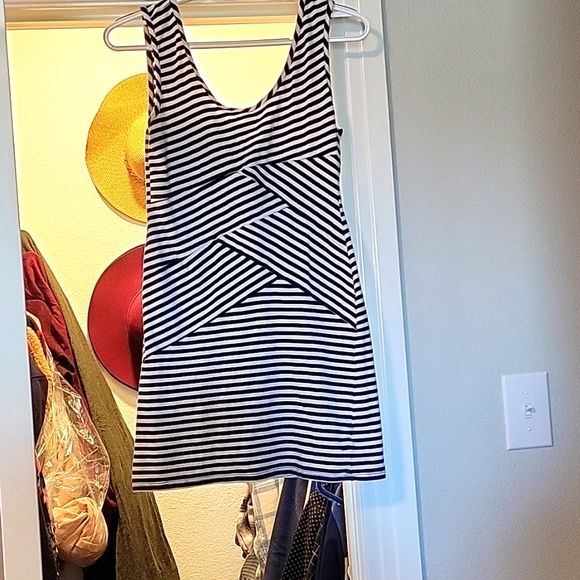 Dresses & Skirts - Stripes Bodycon
